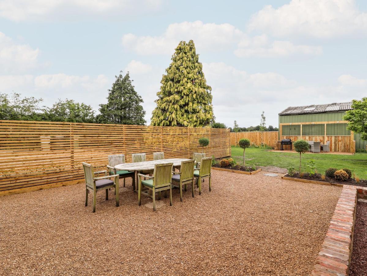 Legh Oaks Farm Villa Knutsford Exterior photo